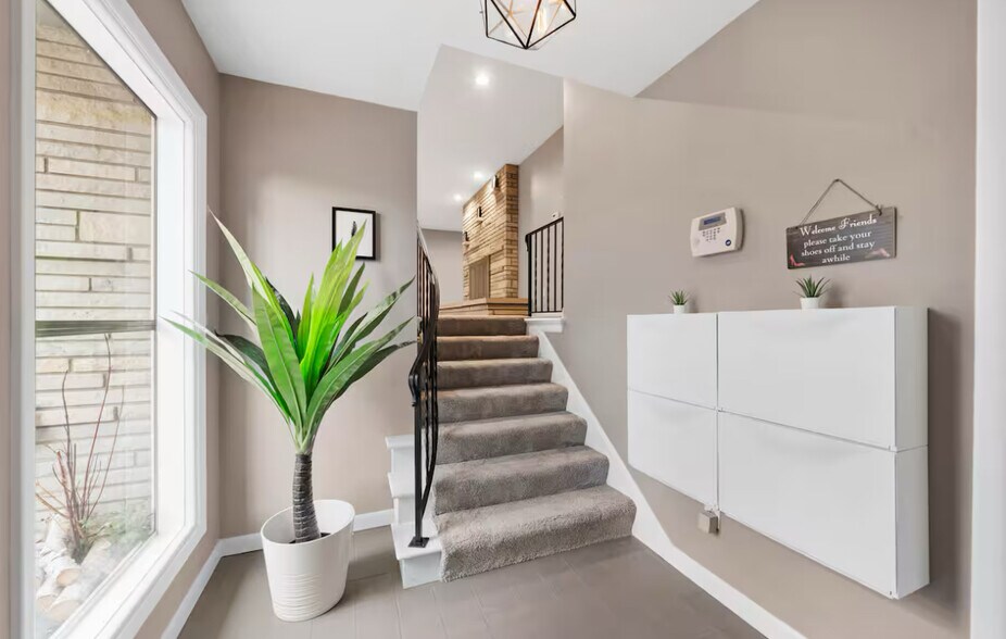 More Photos Of , Columbus Specialty For Sale