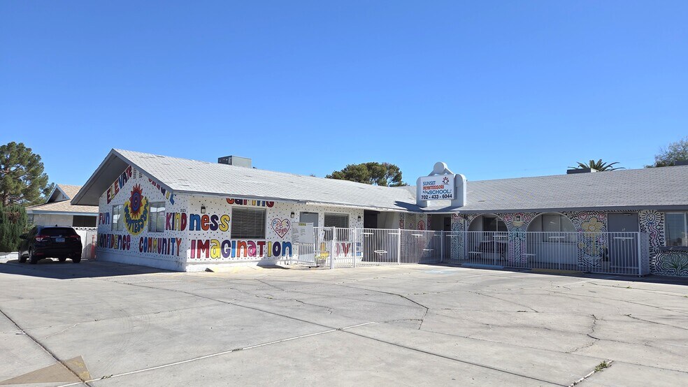 More Photos Of 3525 E Sunset Rd, Las Vegas Schools For Lease