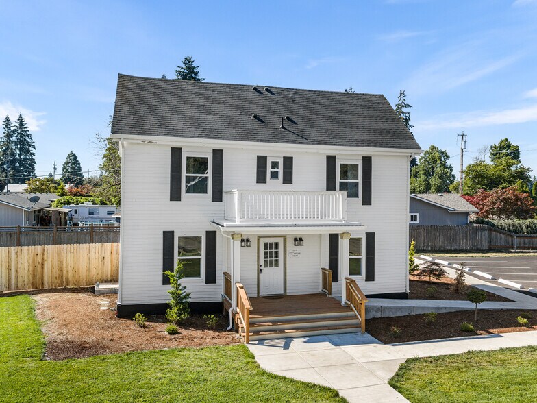 More Photos Of 525 SW 4th Ave, Canby Apartments For Sale