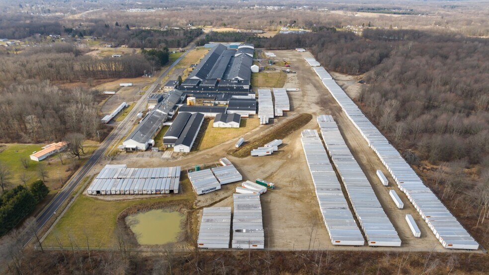 More Photos Of 16123 Armour St NE, Alliance Warehouse For Lease