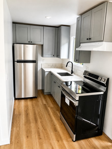 More Photos Of 2819 3rd Ave, Los Angeles Apartments For Sale