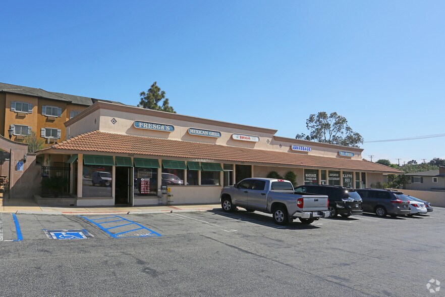 More Photos Of 20060 Santa Ana Ave, Costa Mesa Storefront For Lease