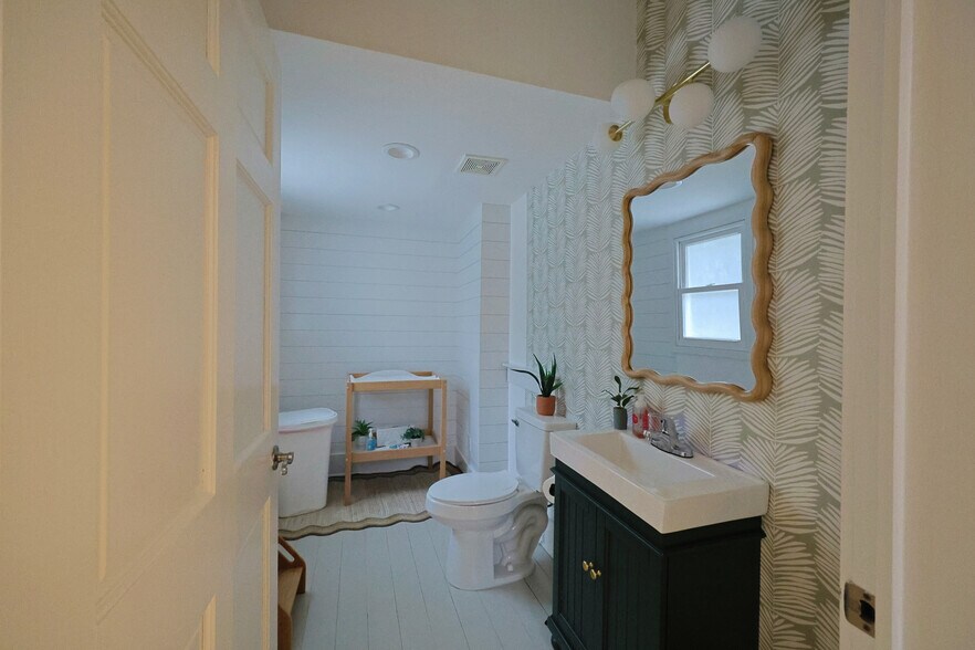 More Photos Of 5674 Three Notch D Rd, Crozet Office For Sale
