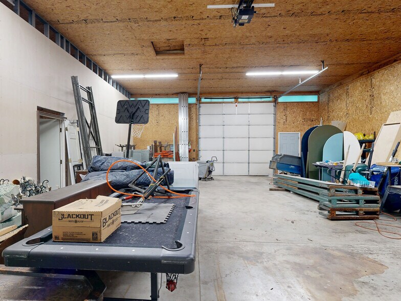 More Photos Of 2505 Avonia Rd, Fairview Industrial For Sale