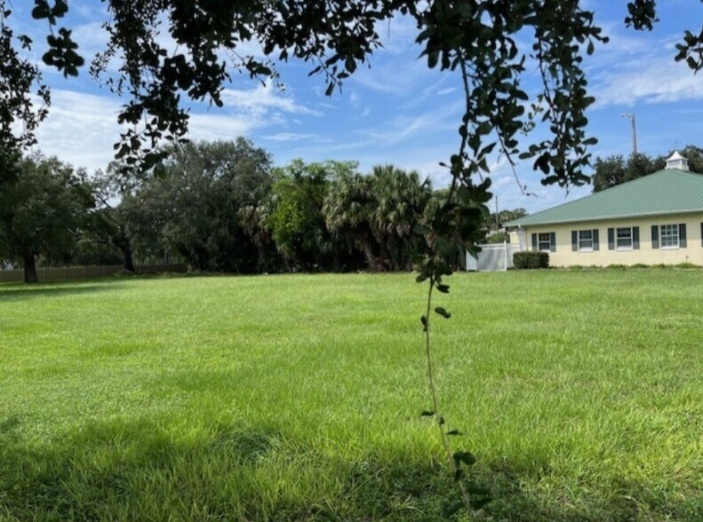 More Photos Of 900 Starkey Rd, Largo Land For Sale