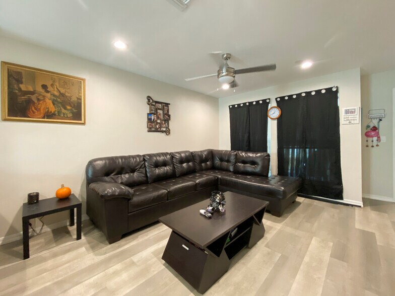 More Photos Of 575-579 Racquet Way, Diamond Springs Apartments For Sale