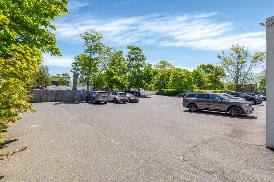 More Photos Of 157 N Ocean Ave, Patchogue Medical For Lease