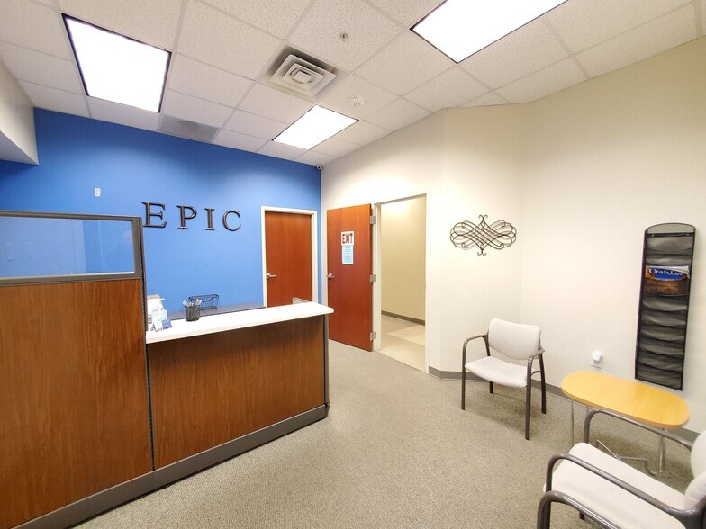 More Photos Of 5444 S Green St, Murray Medical For Lease