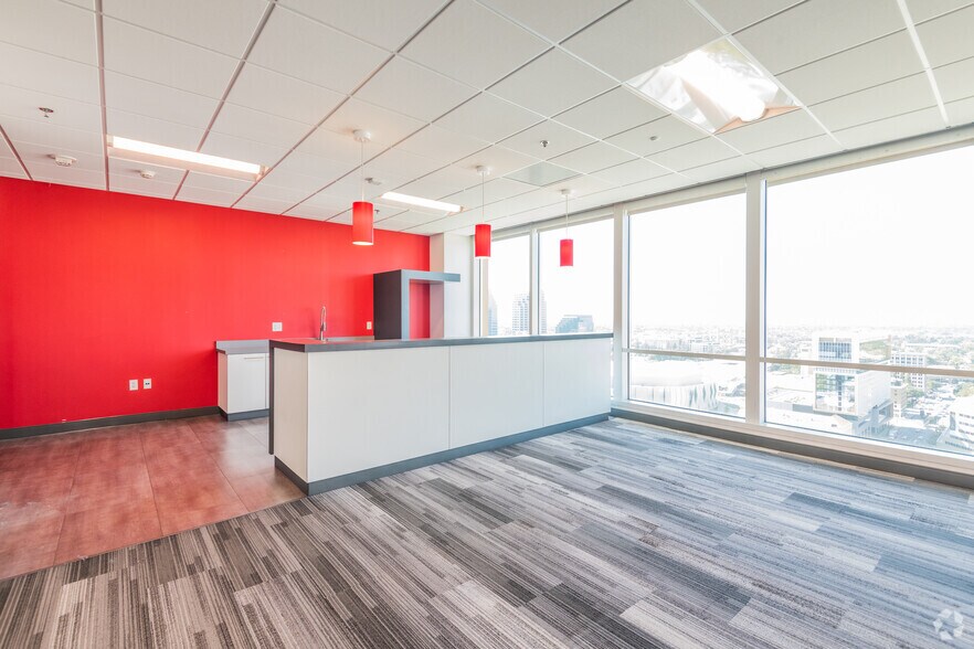 More Photos Of 980 9th St, Sacramento Unknown For Lease