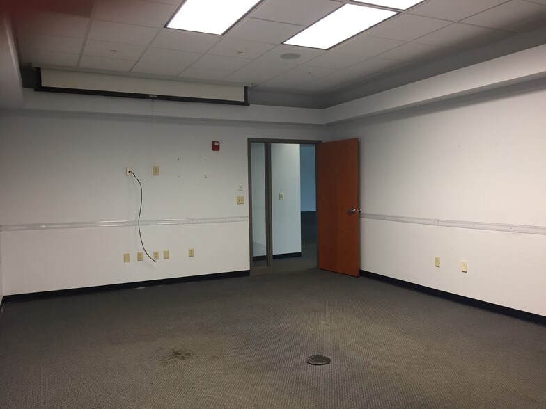 More Photos Of 3829 Forest Pky, North Tonawanda Industrial For Lease
