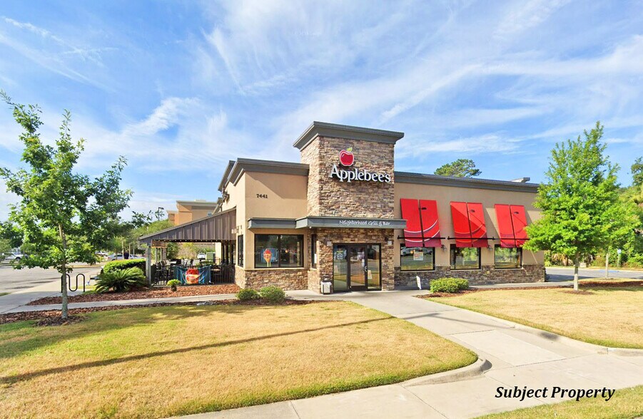 Primary Photo Of 7441 W Newberry Rd, Gainesville Restaurant For Lease