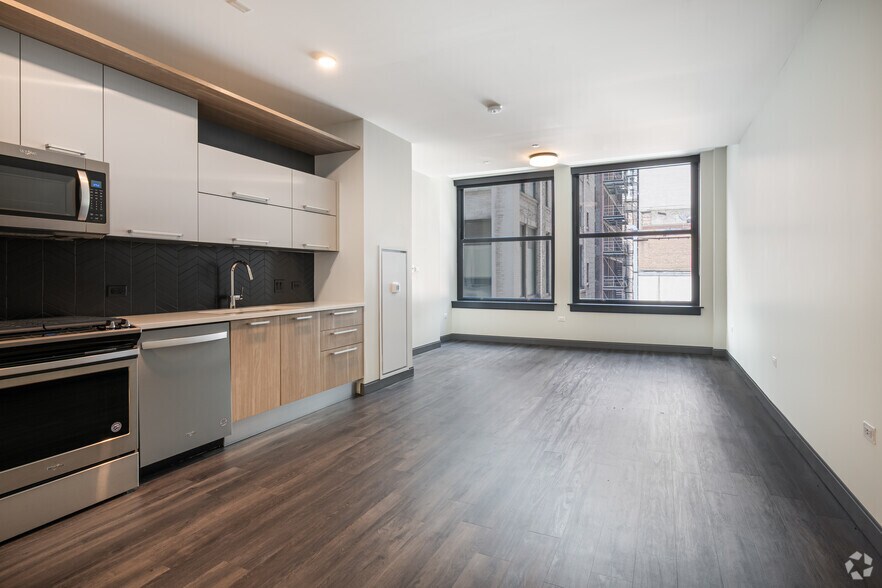 More Photos Of 29 S La Salle St, Chicago Apartments For Sale