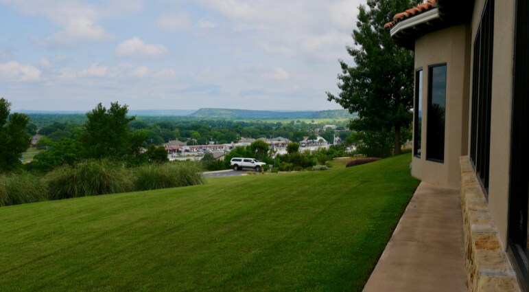 More Photos Of 1002 Marble Heights Dr, Marble Falls Medical For Lease