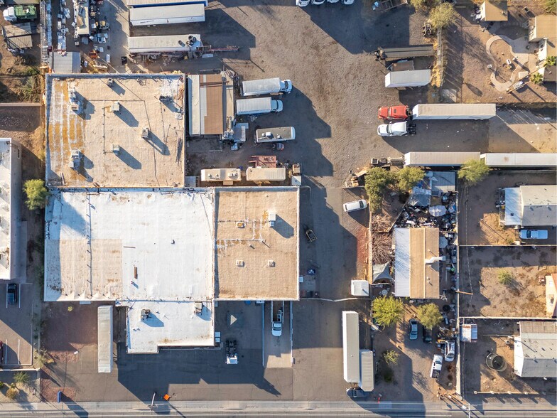 More Photos Of 655 W Cottonwood Ln, Casa Grande Showroom For Sale