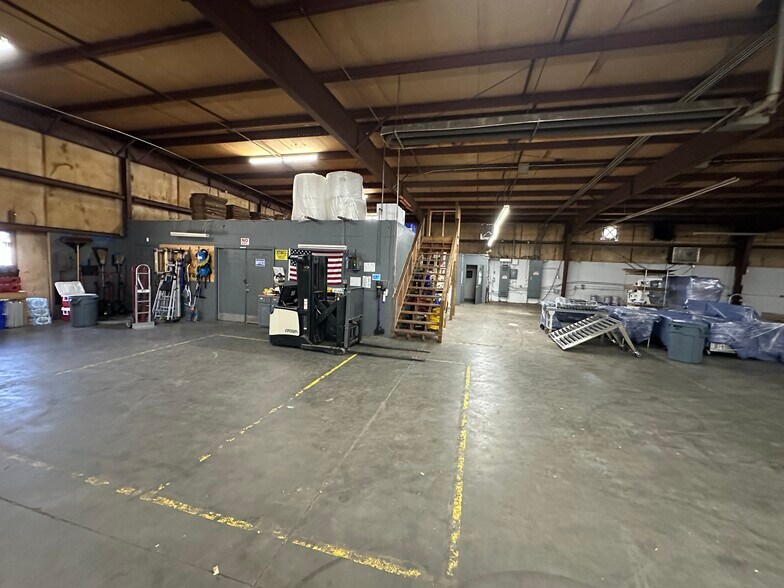 More Photos Of 4377 Dallas Cherryville Hwy, Bessemer City Industrial For Lease