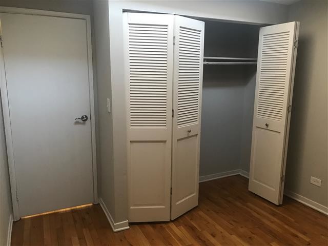 More Photos Of 2300 N Clark St, Chicago Apartments For Lease