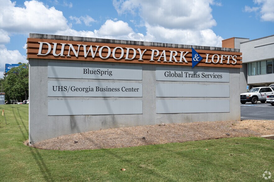 More Photos Of 1 Dunwoody Park, Atlanta Unknown For Lease