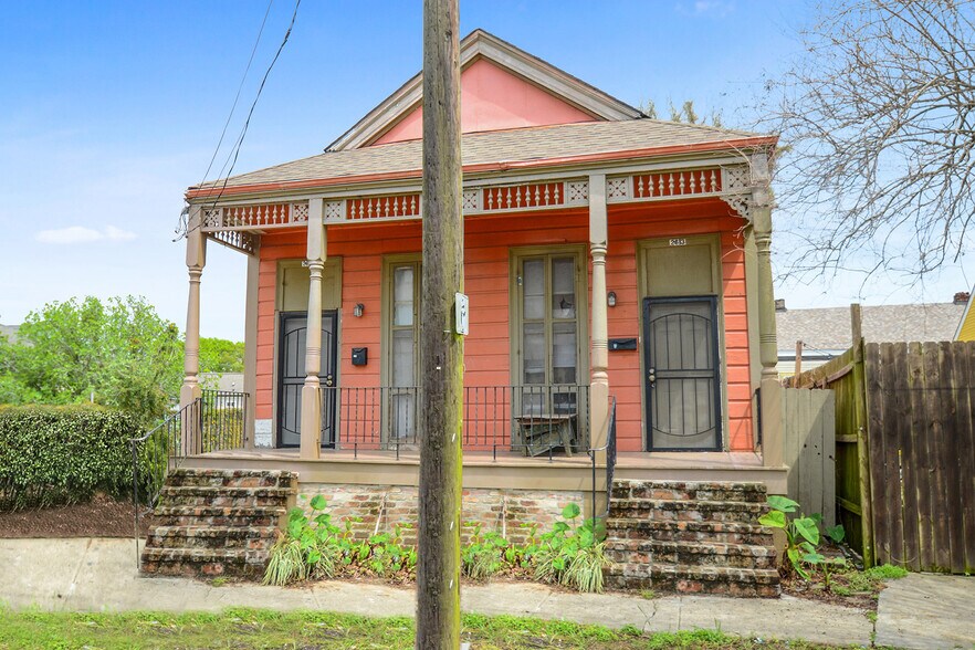 More Photos Of 2500 Freret St, New Orleans Apartments For Sale