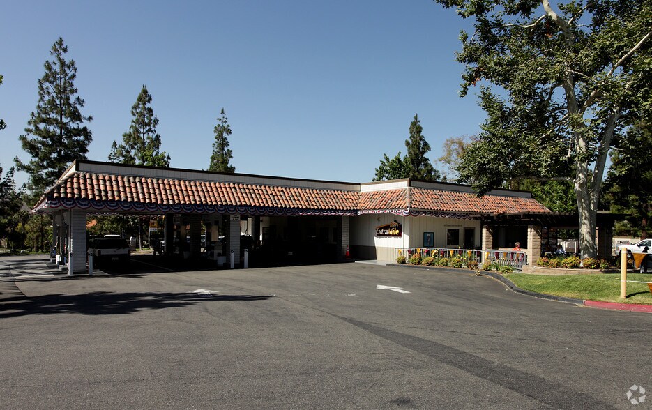 5225 Canyon Crest Dr, Riverside, CA 92507 For Lease