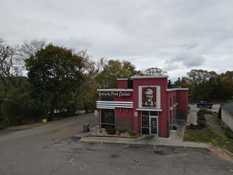 More Photos Of 1760 E Ridge Rd, Rochester Fast Food For Sale