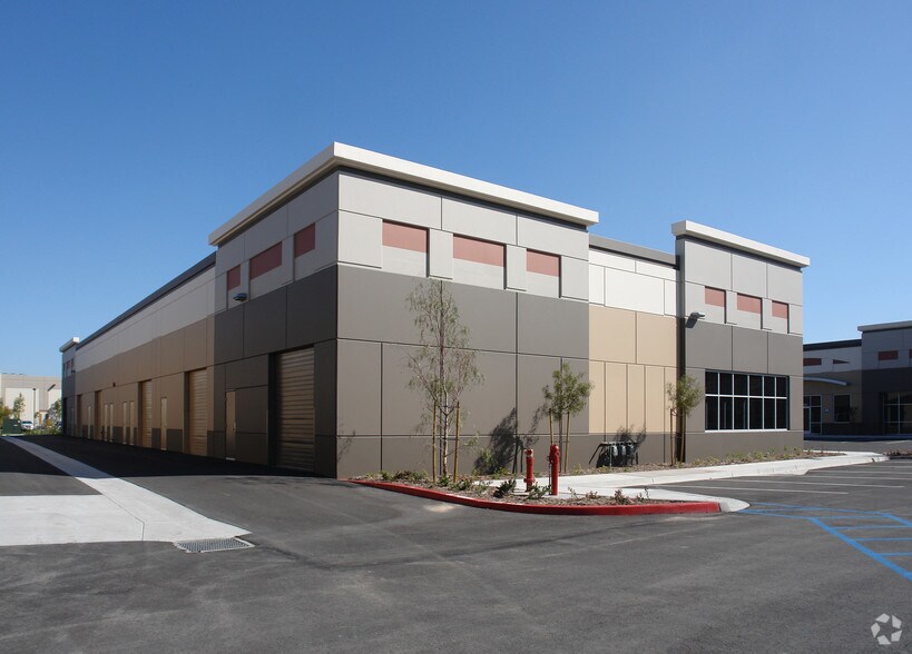 More Photos Of 1516 Santiago Ridge Way, San Diego Warehouse For Lease