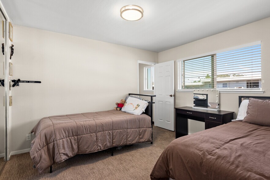 More Photos Of 155 Nova Albion Way, San Rafael Apartments For Sale