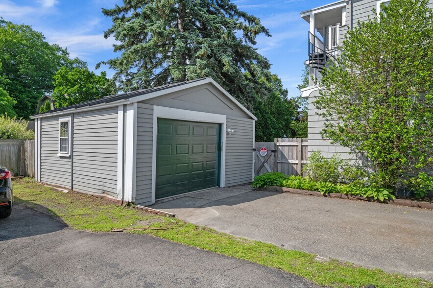 More Photos Of 395 Essex St, Salem Multifamily For Sale