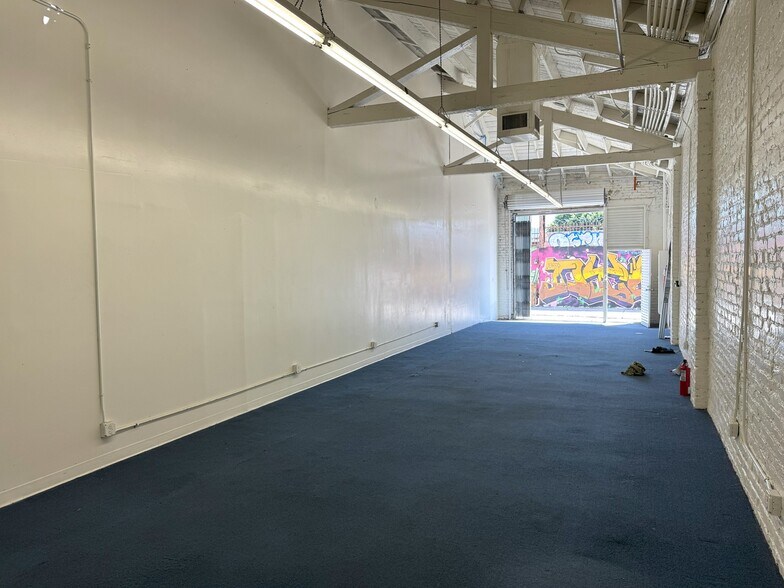More Photos Of 1326 S Main St, Los Angeles Storefront Retail Office For Lease