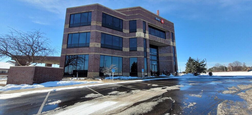 More Photos Of 11455 Viking Dr, Eden Prairie Medical For Lease
