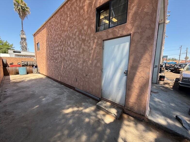 More Photos Of 1259-1265 Broadway, El Cajon Auto Repair For Lease