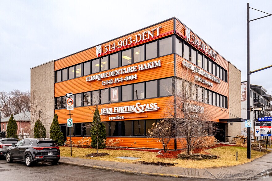 Primary Photo Of 7744 Rue Sherbrooke E, Montréal Coworking Space