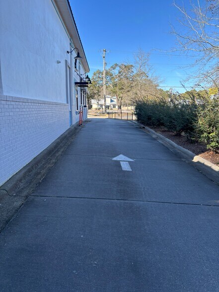 More Photos Of 10378 Ocean Hwy, Pawleys Island Restaurant For Lease