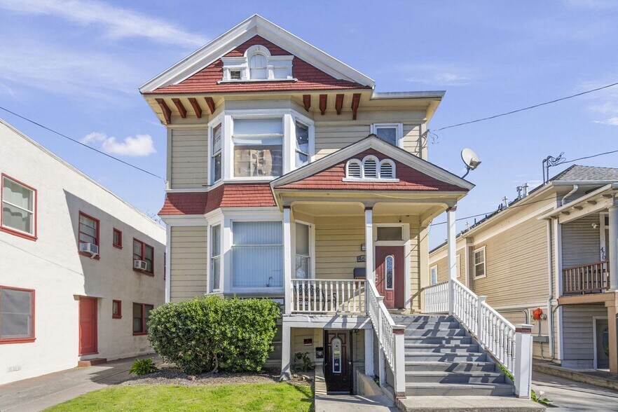 More Photos Of 468 S 6th St, San Jose Dormitory For Sale