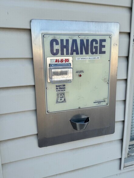 More Photos Of 210 Oak Ave, Eaton Carwash For Sale