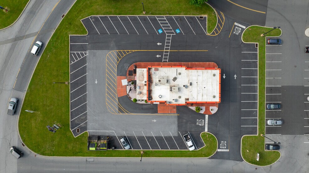 More Photos Of 4850 Penn Ave, Sinking Spring Fast Food For Sale