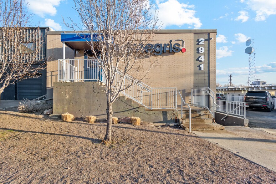 More Photos Of 2941 W 19th Ave, Denver Office For Lease