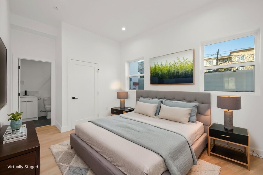 More Photos Of 1933 Magnolia Ave, Los Angeles Apartments For Sale