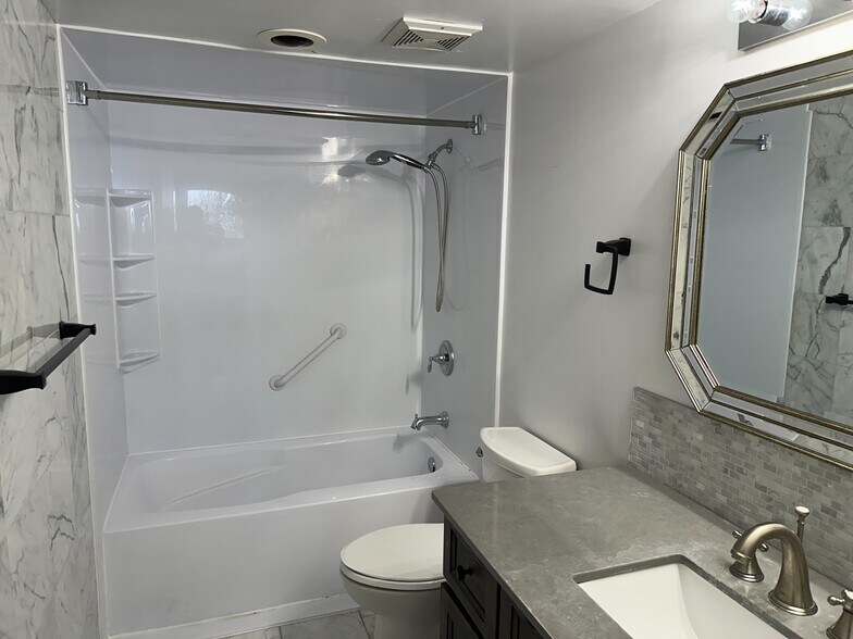 More Photos Of 375 King St N, Waterloo Apartments For Sale