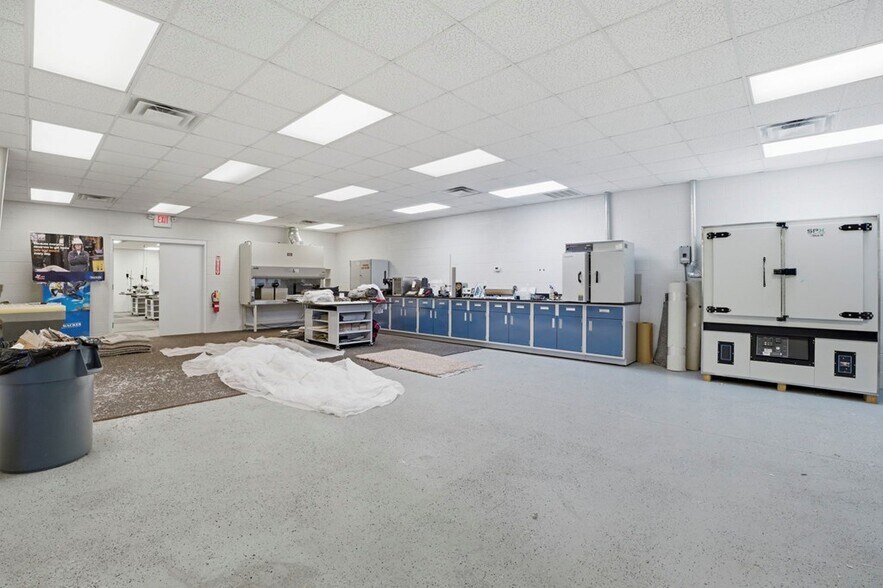 More Photos Of 2124 Hamilton St, Dalton Research And Development For Sale