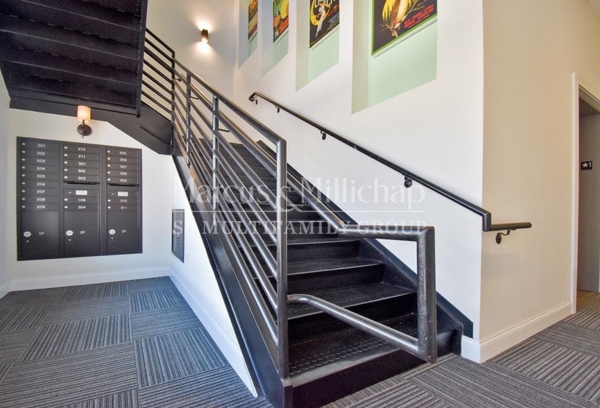 More Photos Of 109 S Boyd St, Winter Garden Apartments For Sale