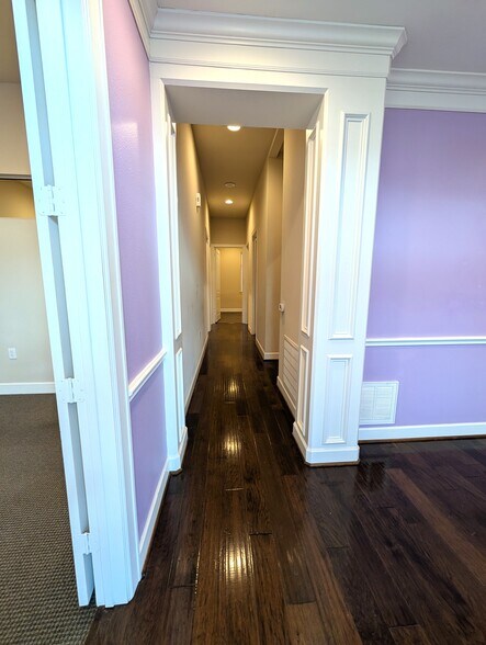 More Photos Of 5757 Flewellen Oaks Ln, Fulshear Business Park For Lease