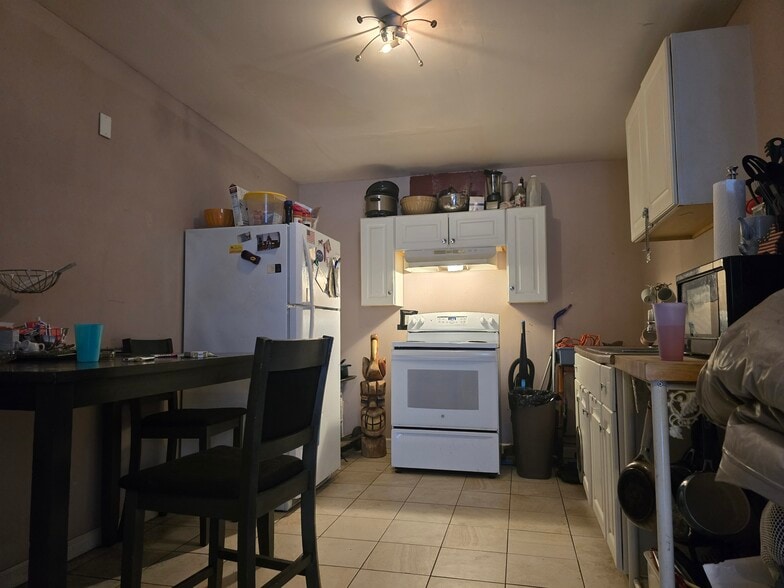 More Photos Of 236 Spring St, Newton Apartments For Sale