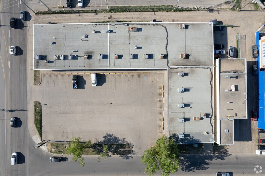 More Photos Of 5147 20 Av SE, Calgary Storefront For Lease