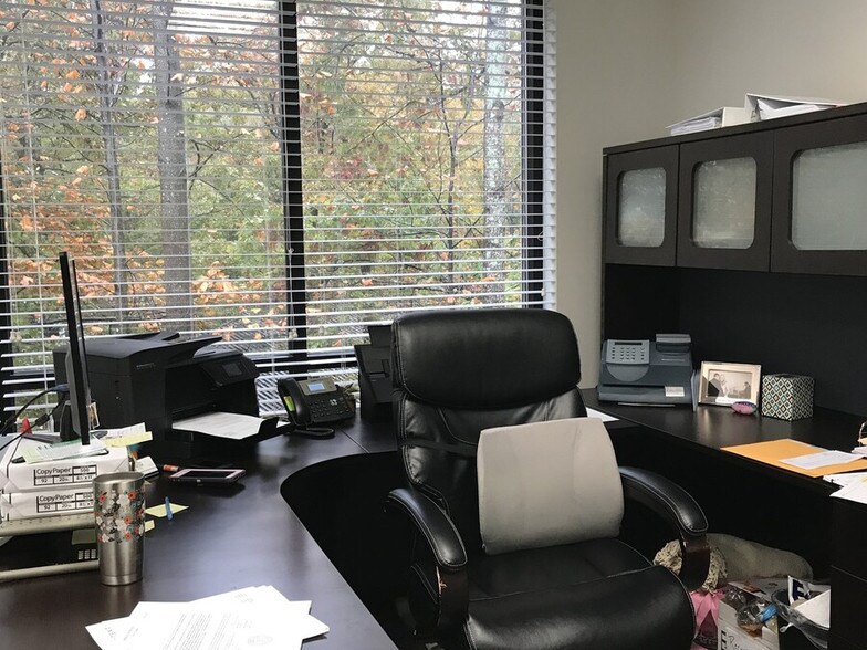 More Photos Of 6185 Crooked Creek Rd, Peachtree Corners Office For Lease