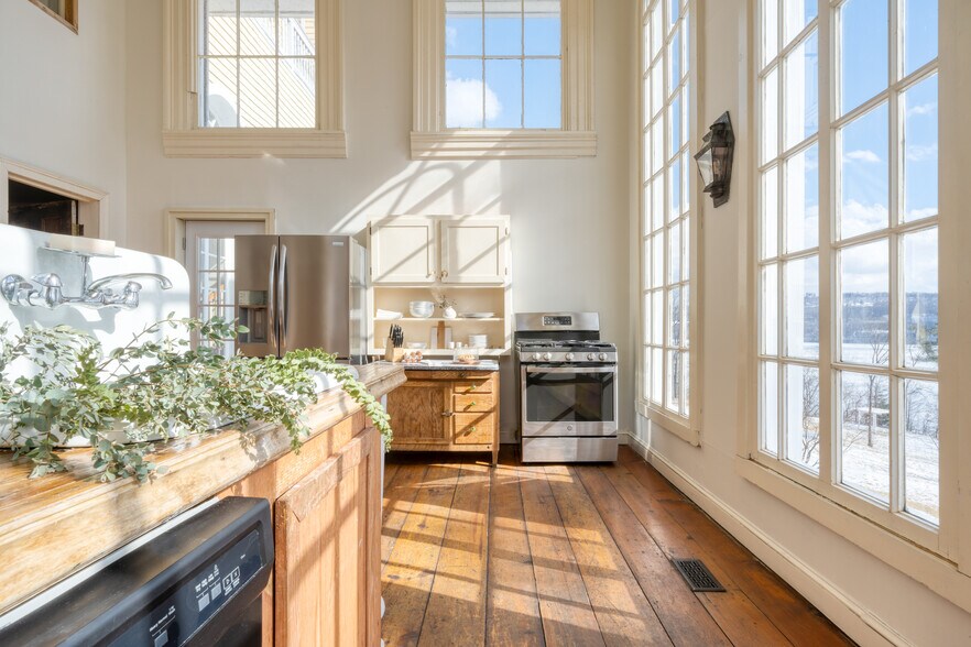 More Photos Of 216 NY-385, Catskill Hospitality For Sale
