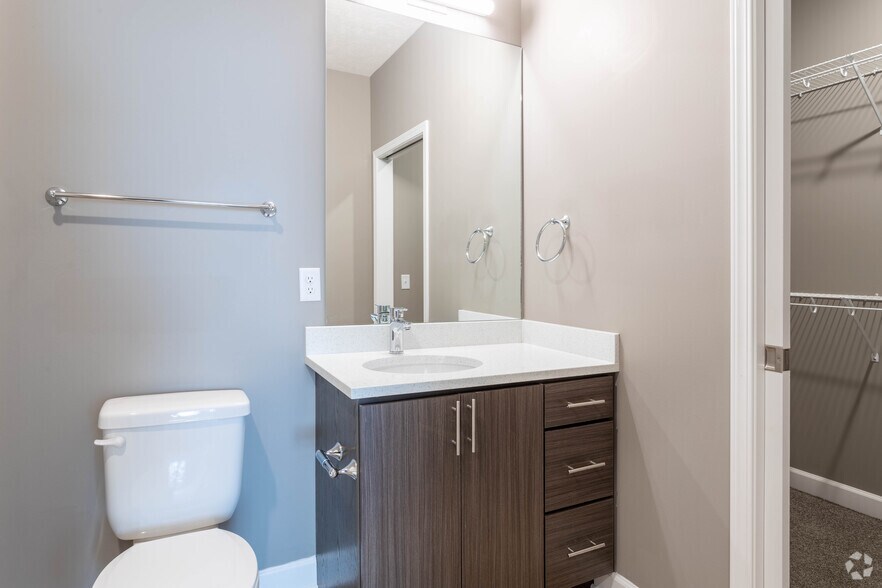 More Photos Of 2401 48th St, Lincoln Unknown For Lease