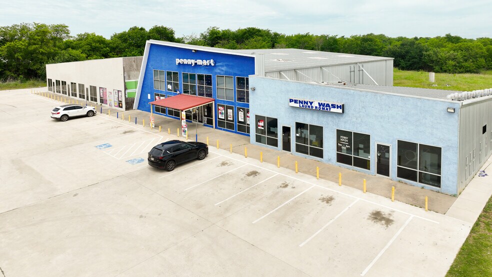 More Photos Of 504 E Highway 276, West Tawakoni General Retail For Sale
