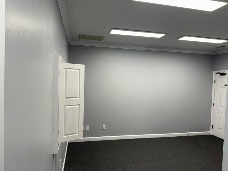 More Photos Of 1230 SE Maynard Rd, Cary Office For Lease