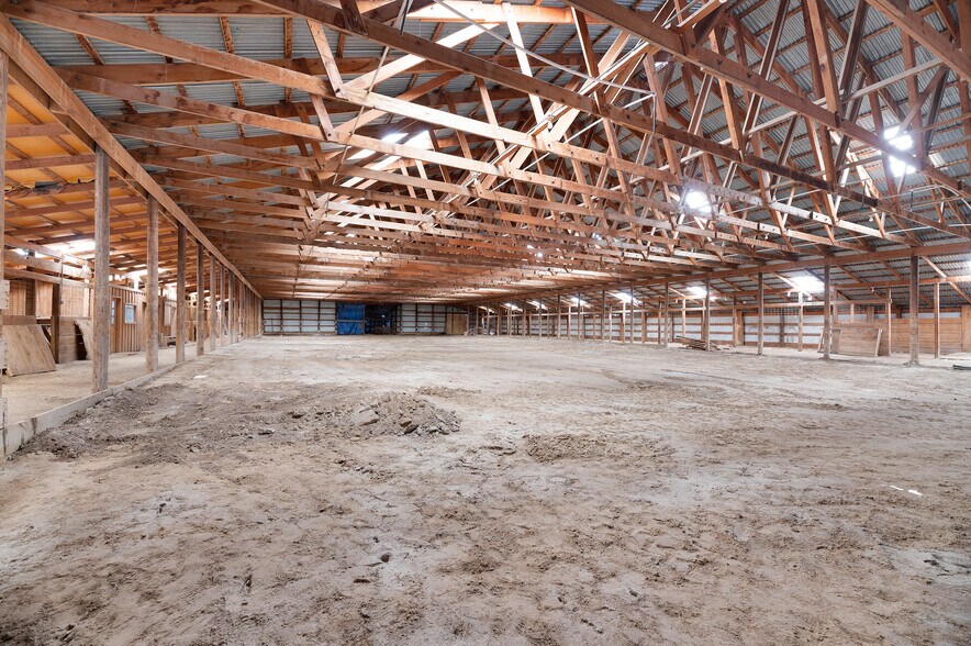 More Photos Of 14116 Sturgis Rd, Piedmont Industrial For Sale