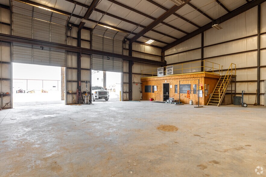 More Photos Of 2604 N FM 1788, Midland Warehouse For Sale